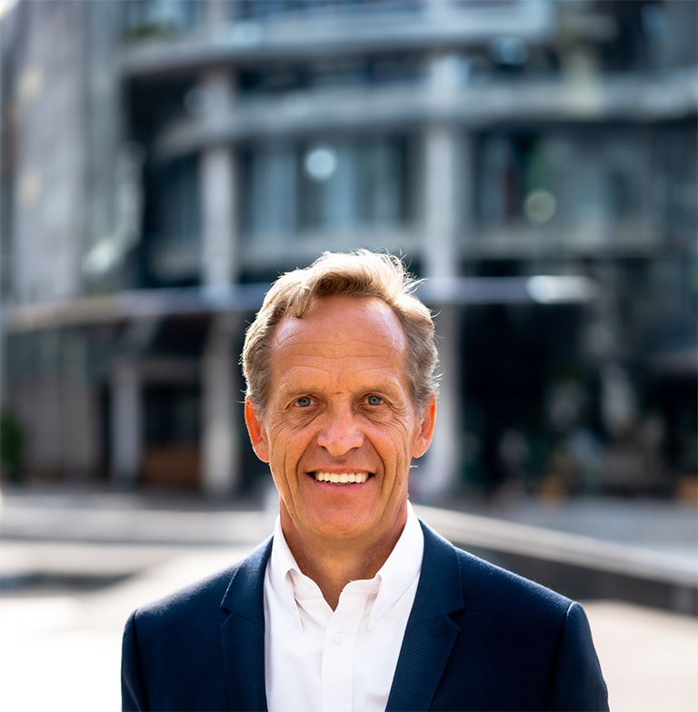Ein Profilbild von Michael Prothmann, dem Geschäftsführer der mpcg.